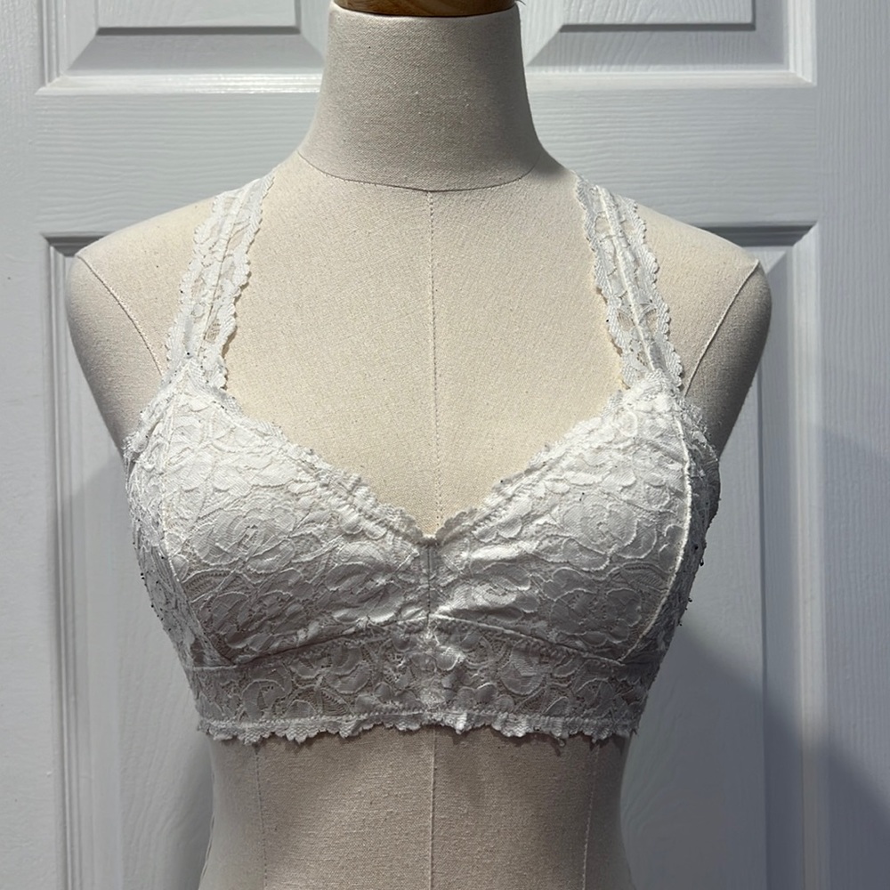White lace bralette